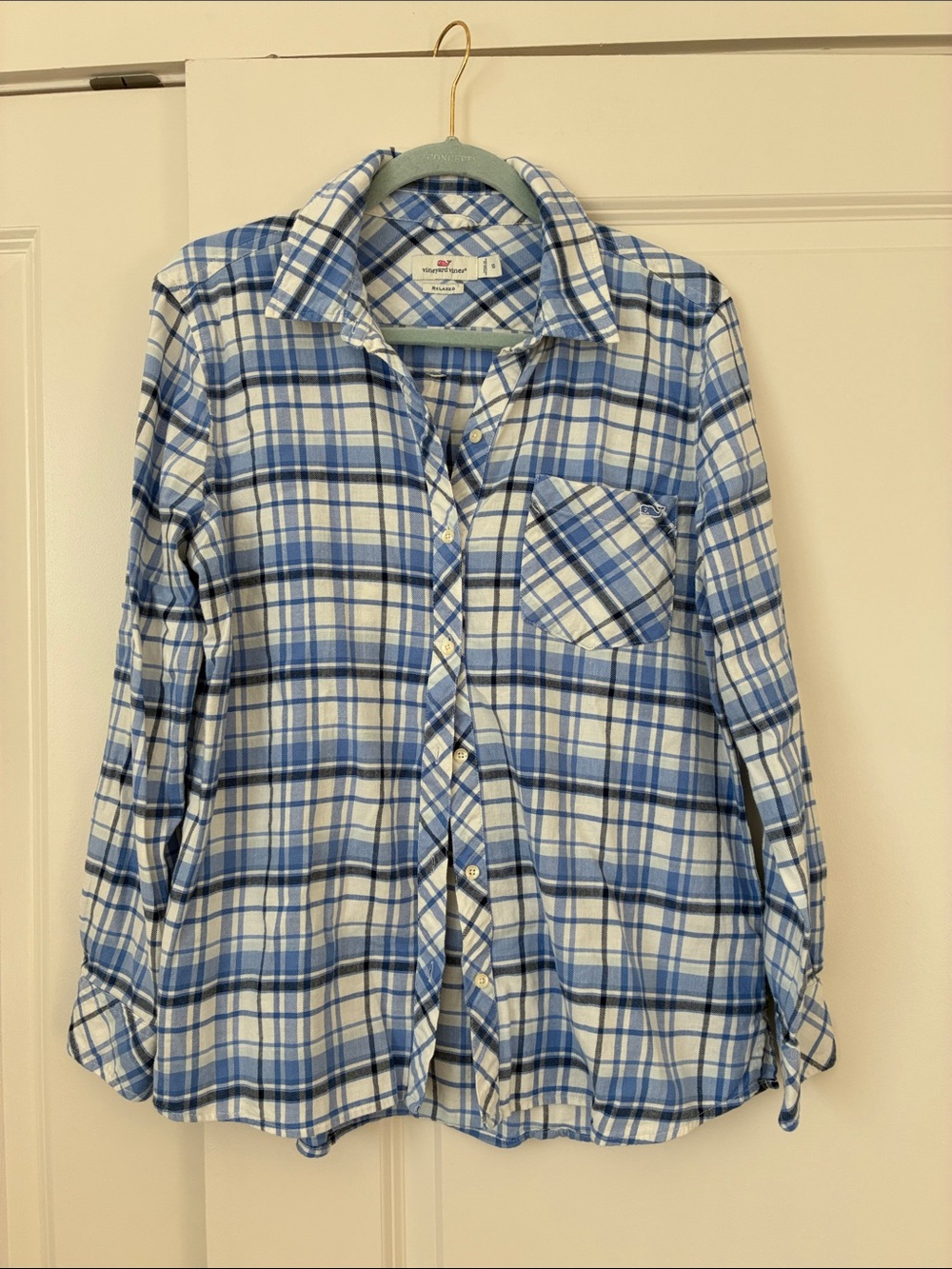 Vineyard Vines Blue and White Plaid Women's Button-Down Shirt